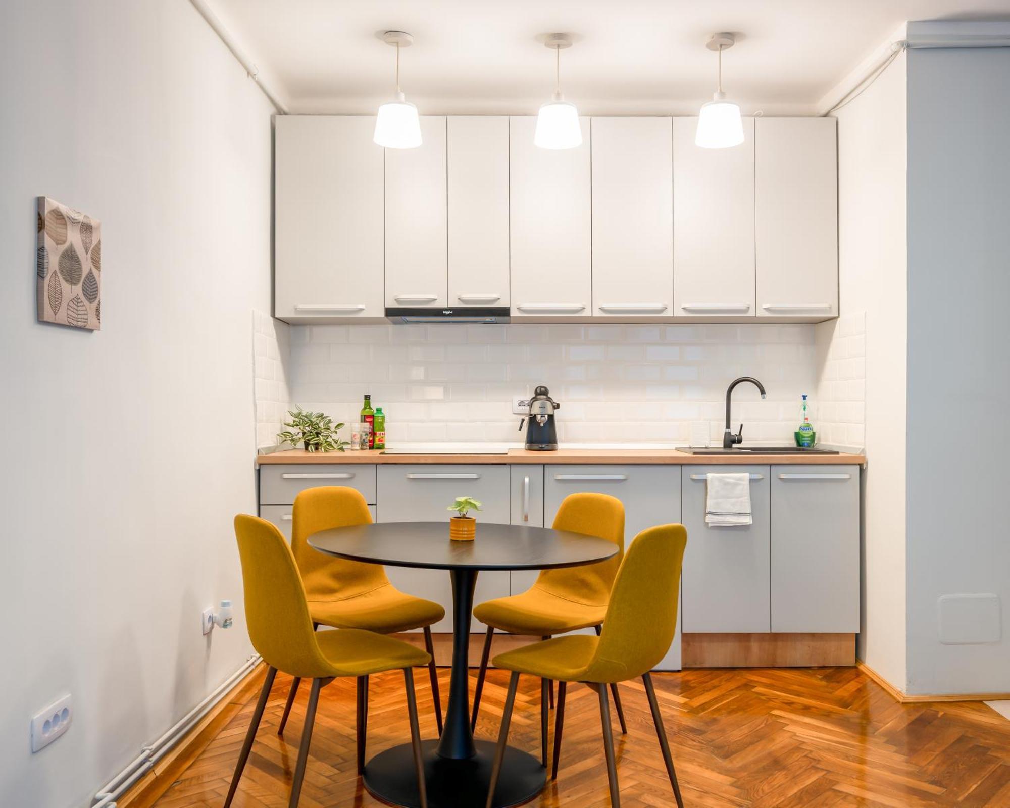 Cosy Center Apartment Braşov Esterno foto