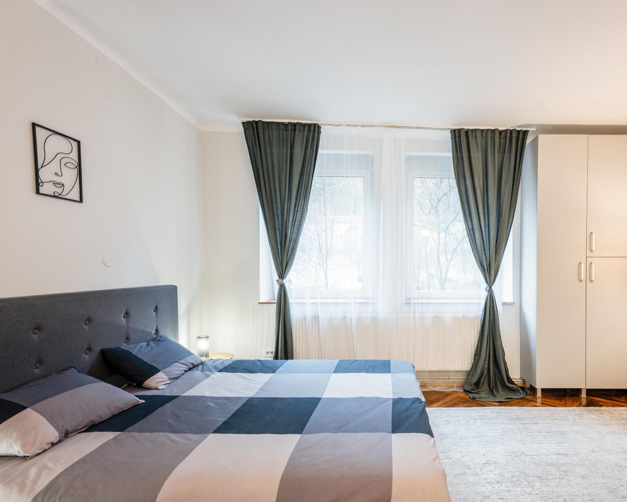 Cosy Center Apartment Braşov Esterno foto